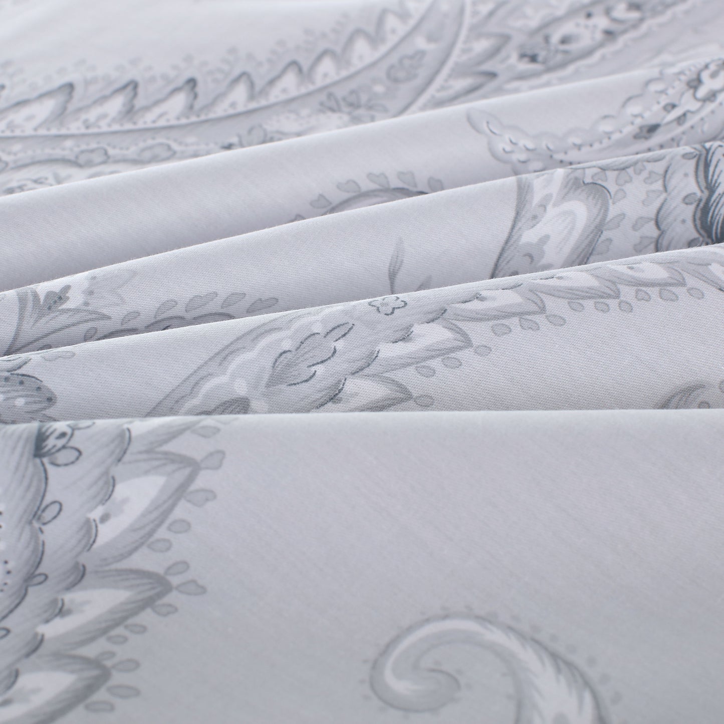 Gray Paisley 100% Cotton Bedding Set: Duvet Cover + Pillow Shams (or + Both Pillow Shams and Pillowcases)